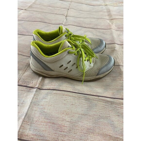 Vionic Venture Women's Neon Green Walking Active Sneaker - 8 - Picture 4 of 11